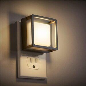 LED Night Light Plug Into Wall with Dusk-to-Dawn Sensor Dimmable White [2 Pack]